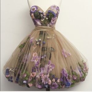 Meet your Posher, Eliza